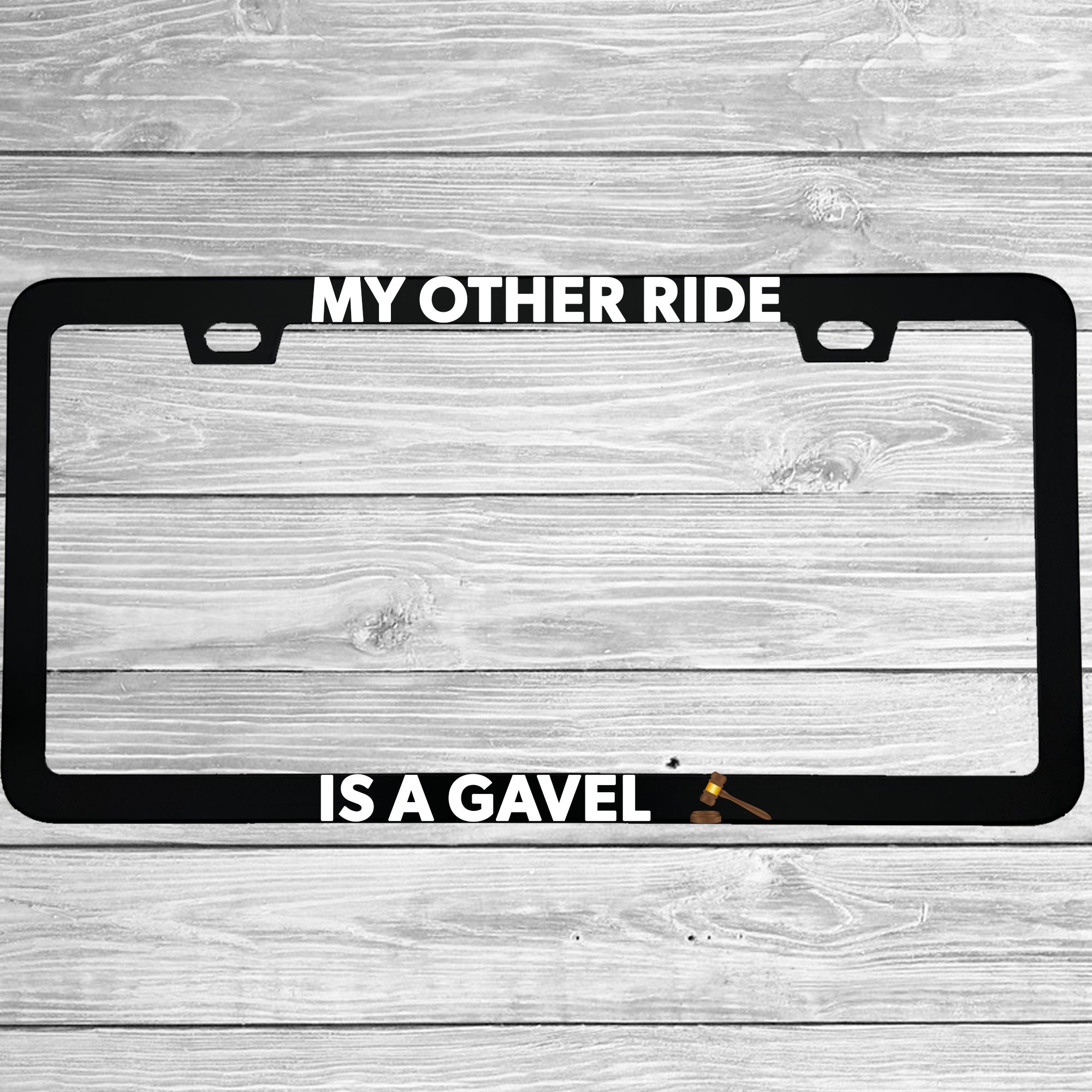 MCMP Customs aluminum license plate frame — features and quality detail infographic